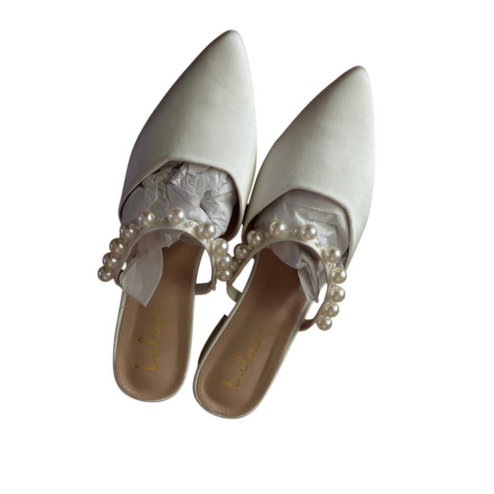Lulus White Satin Pearl Pointed-Toe Mule Slides size 9 Bridal wedding bride - Picture 5 of 8